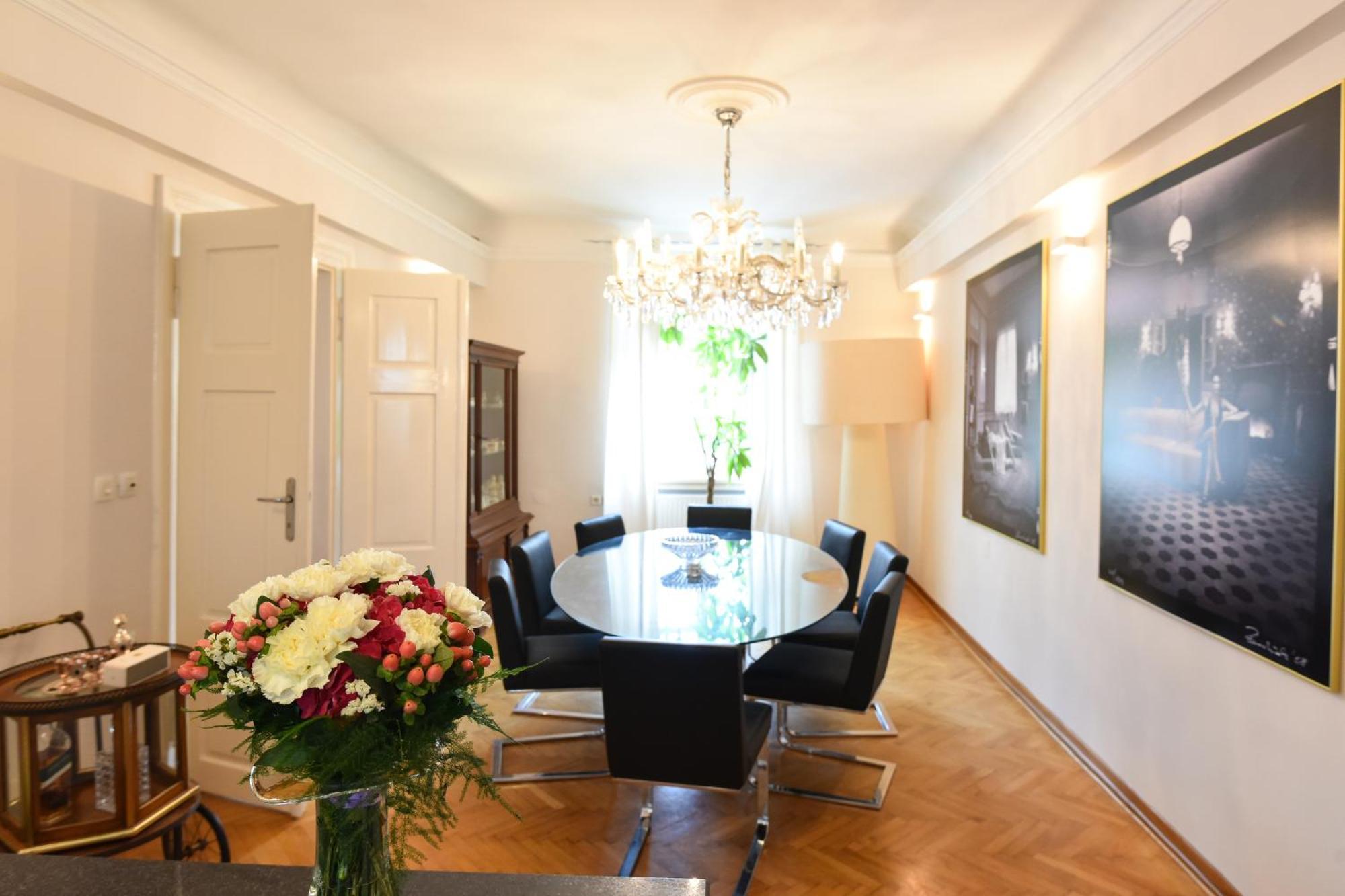 Neoclassical Luxury Apartment Ljubljana Dış mekan fotoğraf